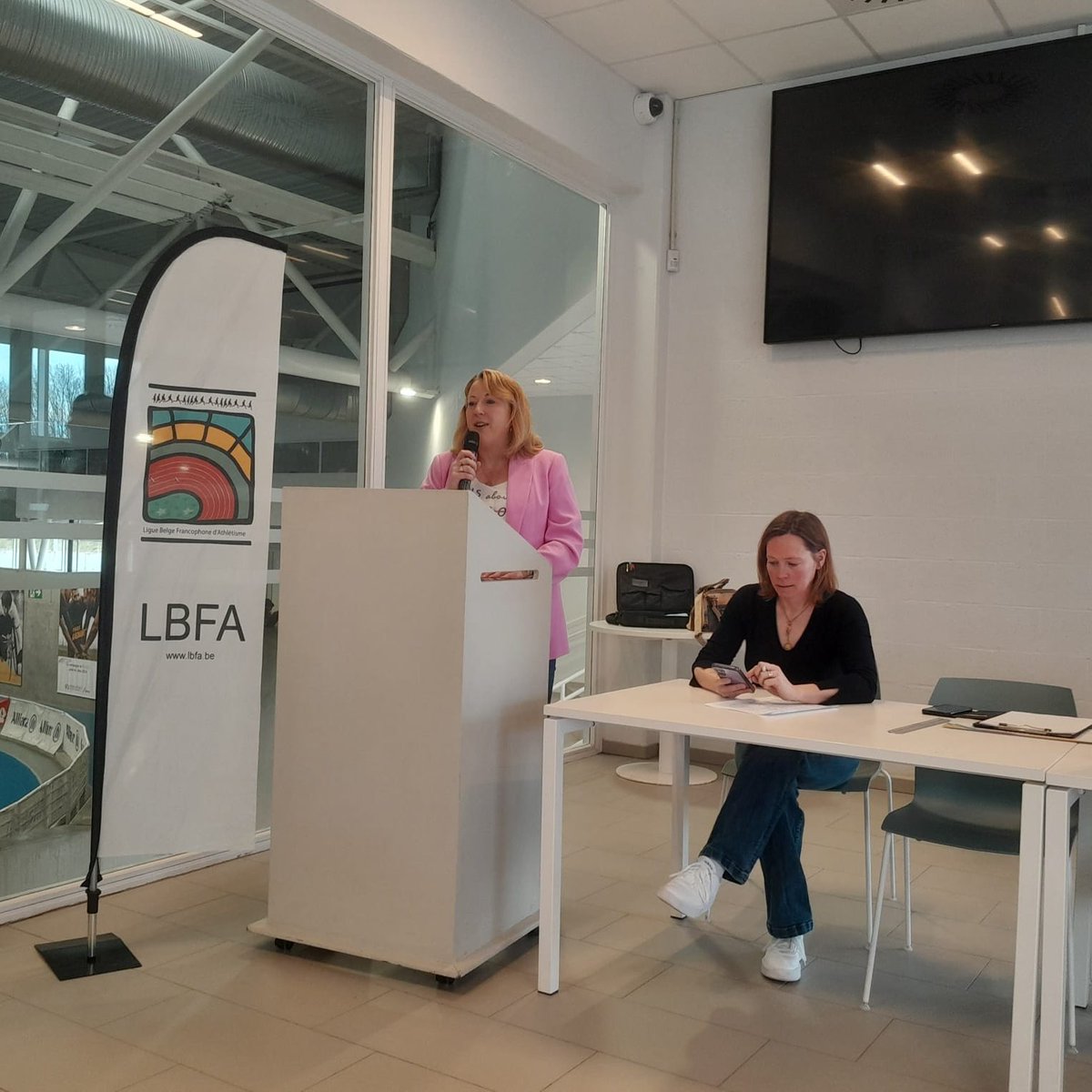 Assemblée Générale de la Ligue Belge Francophone d'Athlétisme ce matin, à Louvain-la-Neuve 
#lbfa