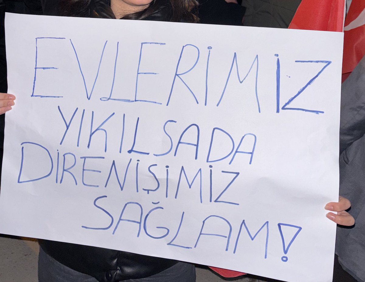 denzturkmenn's tweet photo. buyrun malatya #sokağa #hükümetistifa #meydanlarbizimdir https://t.co/vKJkFxlpgI