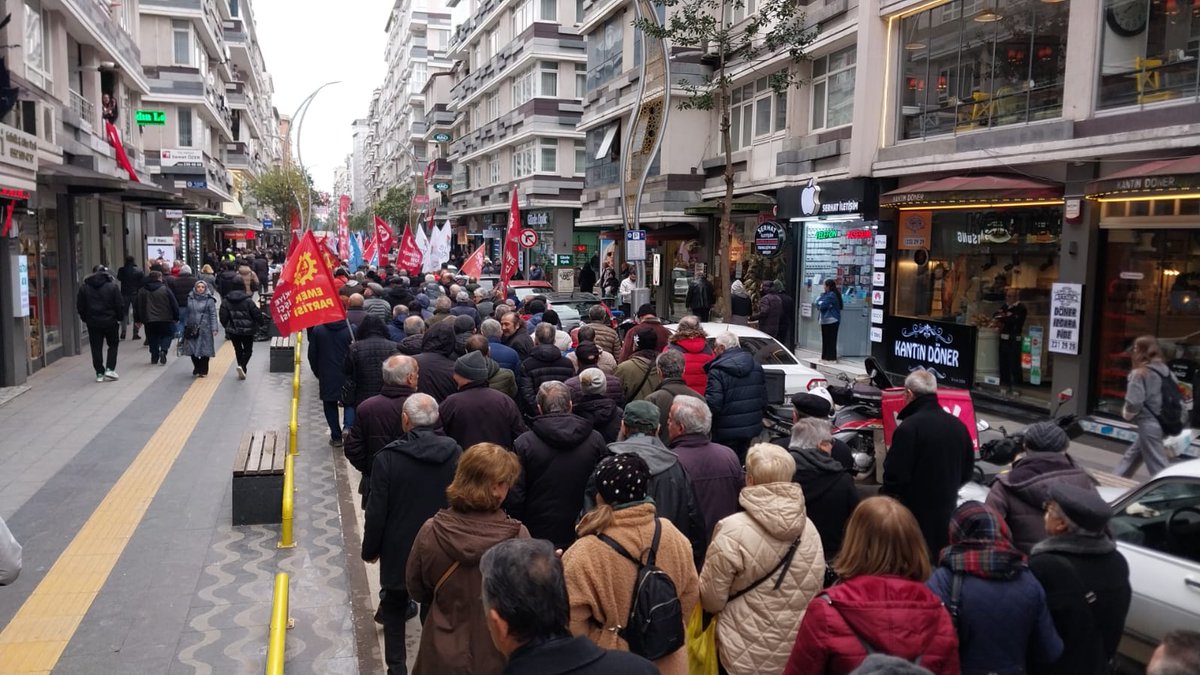 HdpSamsun's tweet photo. Birleşe birleşe kazanacağız.
#DemPartiSamsun
#SamsunEmekveDemokrasiGüçleri https://t.co/MxY1Rvda1U