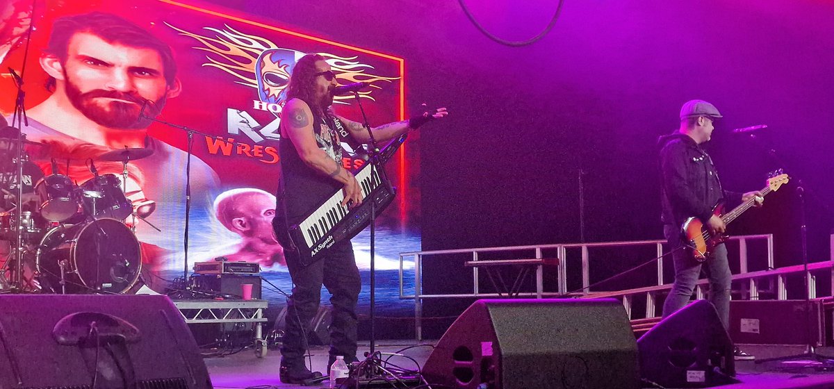 ftlowrestling's tweet image. The epic #FirstJason has now taken the stage of @hrwfest 

#JasonVoorhees #horror #ComicCon #Manchester #HorrorRockAndWrestlefest