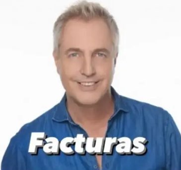 el día esta mínimamente nublado y yo solo puedo pensar en una cosa