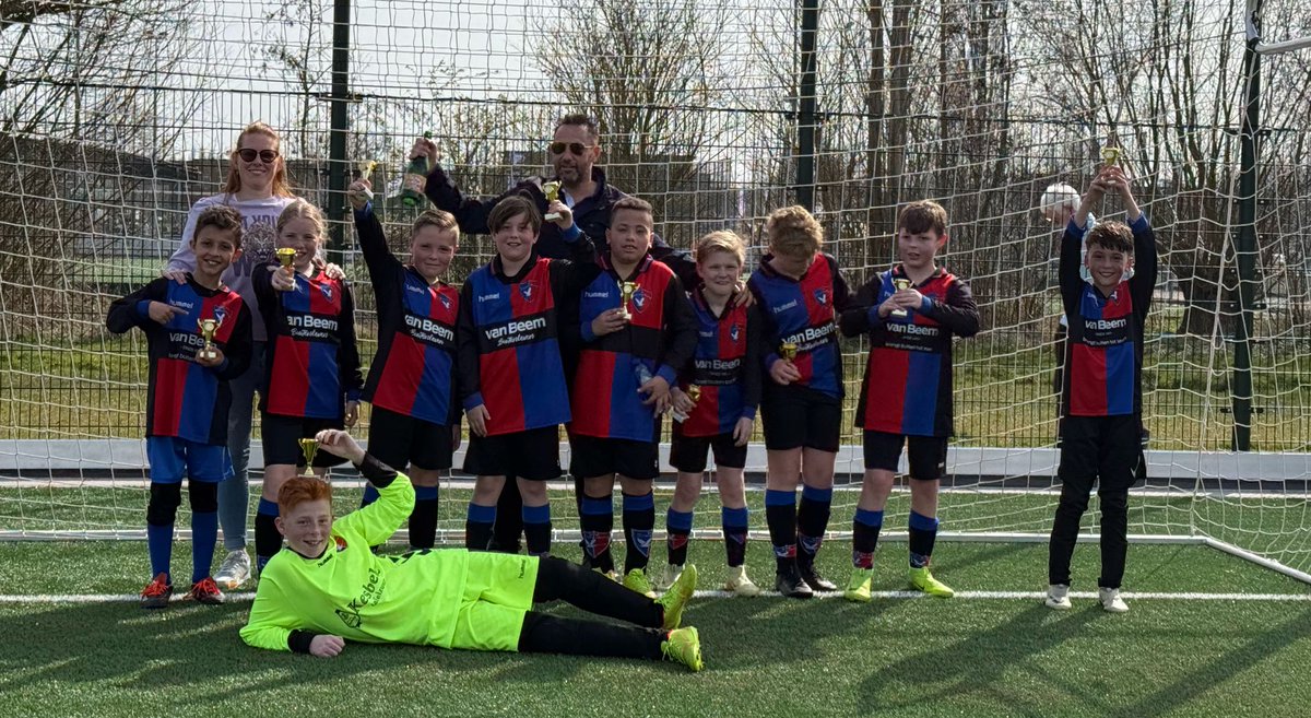 vv Zwanenburg tweet media