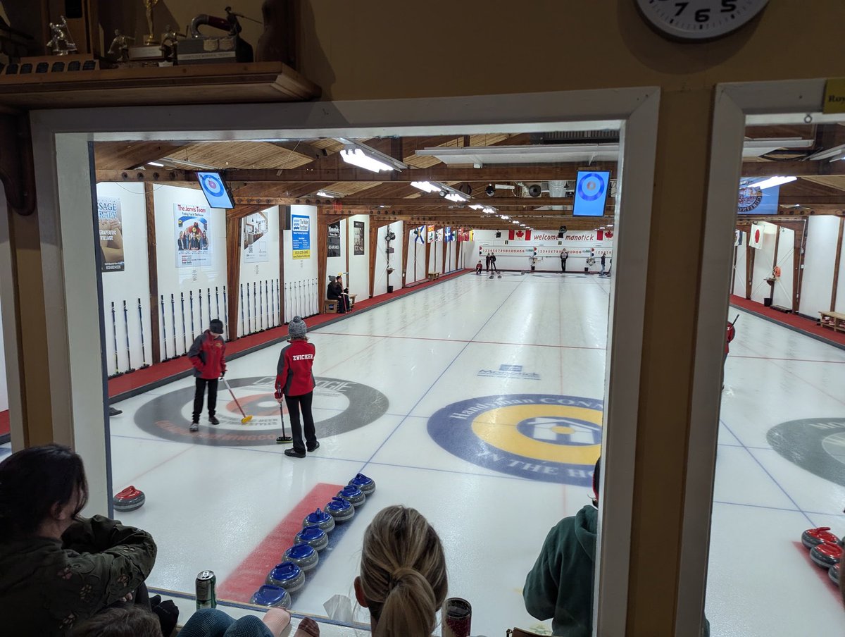 The OVCA (@ovcacurls) on Twitter photo The <a href="/GoldlineCurling/">Goldline Curling</a> Little Rock Championship finals are on now!!
🏆1 vs 2 game : Russell versus <a href="/rideaucurling/">Rideau Curling Club</a>
🏆3 vs 4 game : <a href="/AlmonteCurling/">Almonte Curling Club</a> versus Russell
Good luck to everyone!! 💥🥌
#ottawacurls #CurlingOntario #CurlingCanada #nextgen #littlerocks #Curling #local613 The <a href="/GoldlineCurling/">Goldline Curling</a> Little Rock Championship finals are on now!!
🏆1 vs 2 game : Russell versus <a href="/rideaucurling/">Rideau Curling Club</a>
🏆3 vs 4 game : <a href="/AlmonteCurling/">Almonte Curling Club</a> versus Russell
Good luck to everyone!! 💥🥌
#ottawacurls #CurlingOntario #CurlingCanada #nextgen #littlerocks #Curling #local613