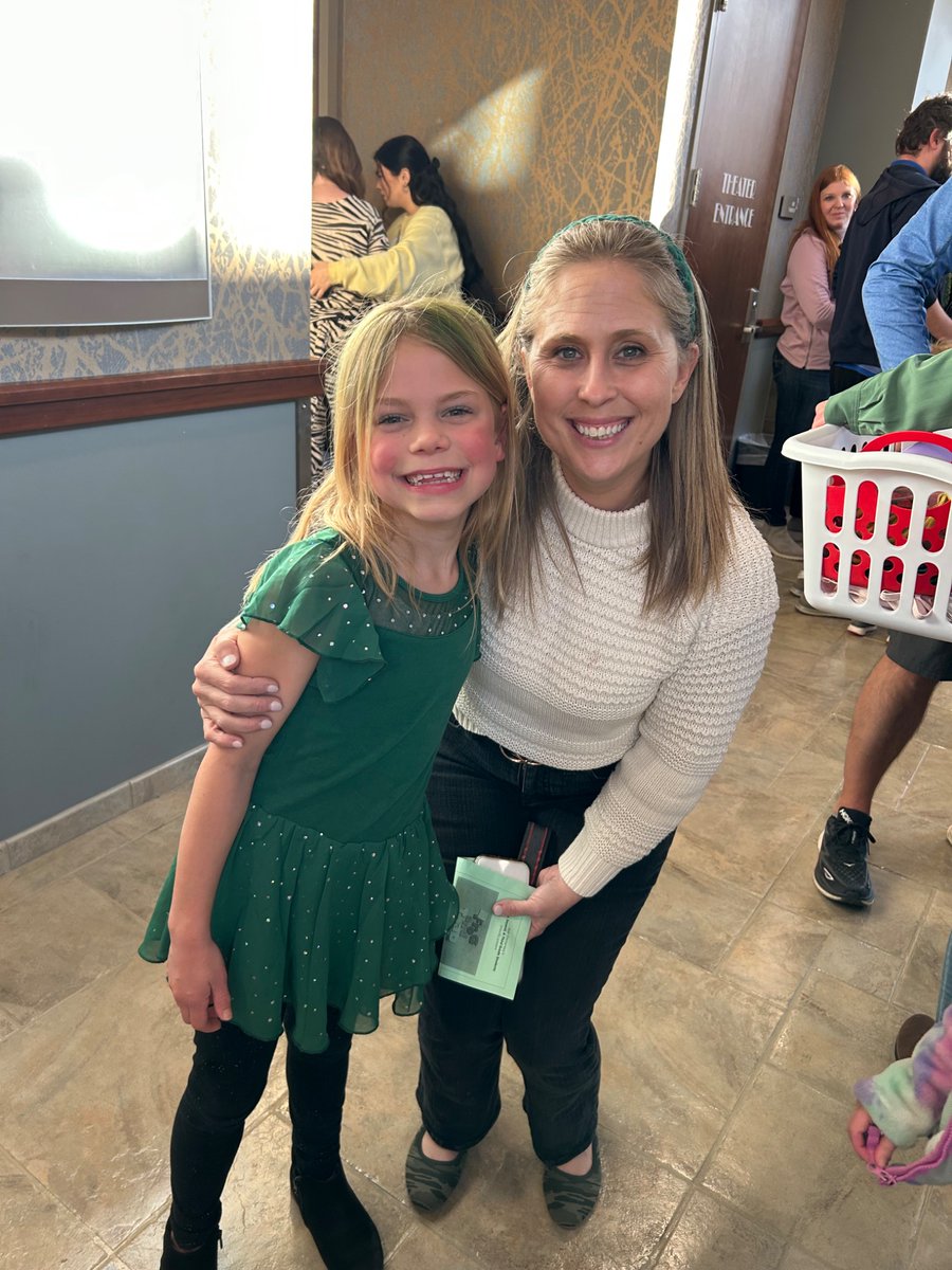 Kelly Mertz tweet media