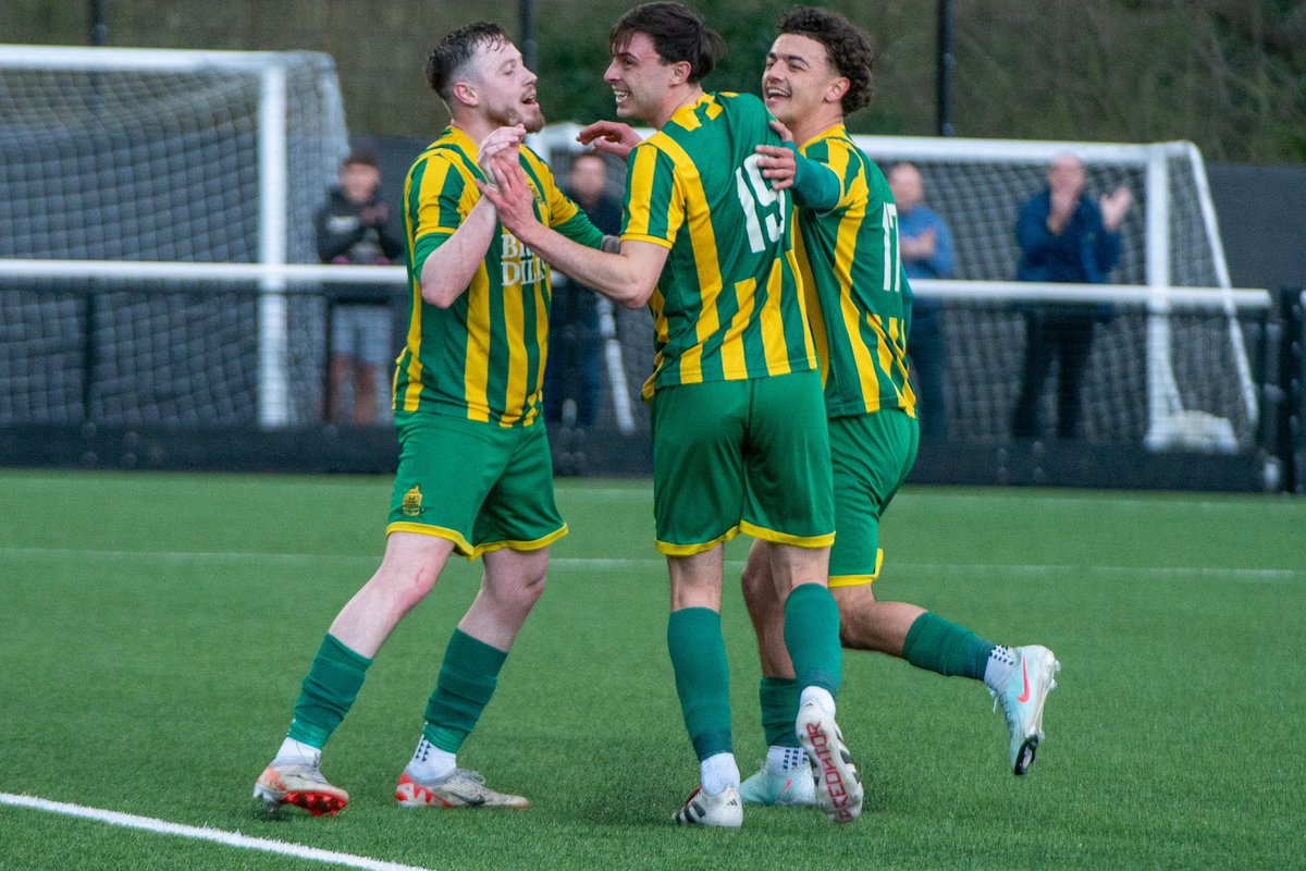 Harpenden Town FC tweet media