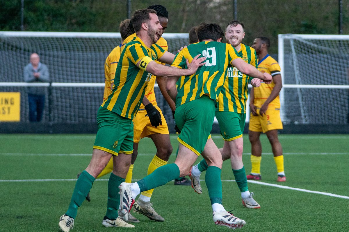 Harpenden Town FC tweet media