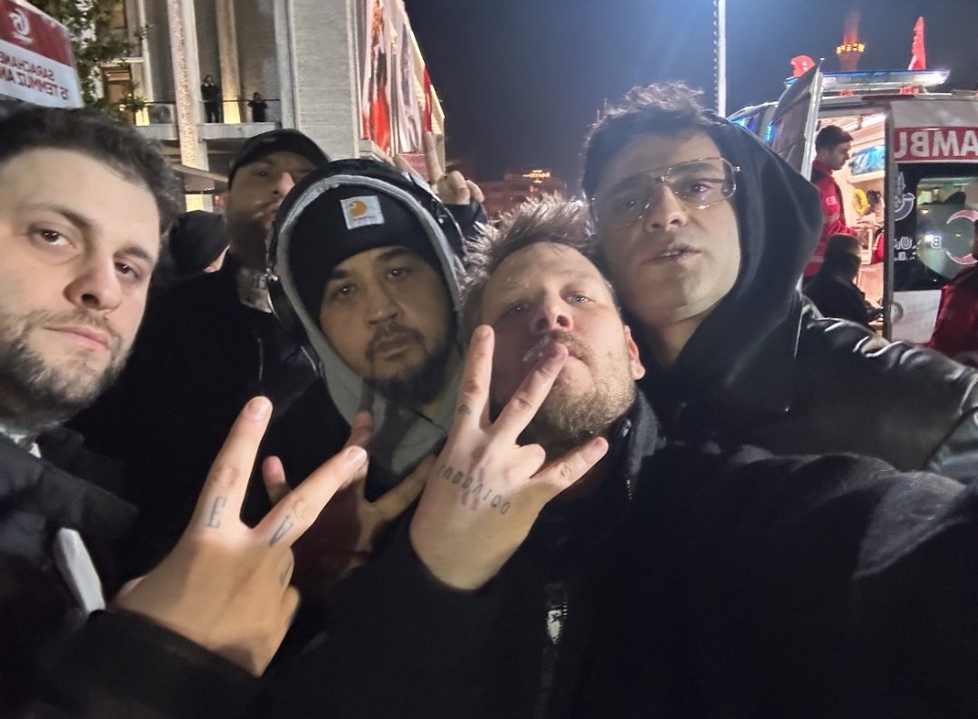 Bu adamlar gerçek sanatçılar işte✊🏻