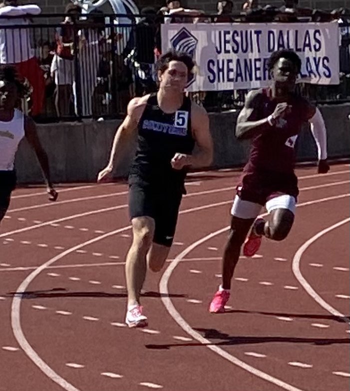 Gunnar Bryant finished in 6th place in the 5A division of the 200 at Jesuit Relays with a new personal record of 21.92!