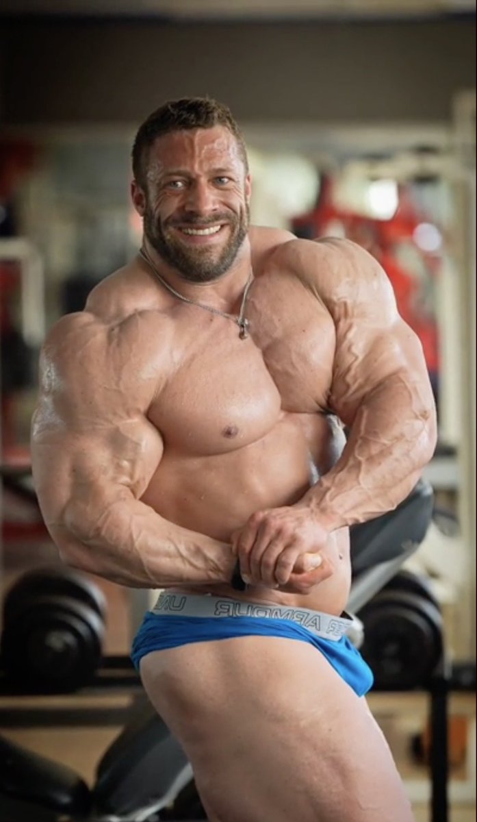 Tim Budesheim - when FACE &amp; BODY cards perfectly align. Stunning. 💉💉💉💉💉💉💉💉💉💪💦💦💦💦💦💦💦💦💦💦💦💦💦💦💦🍆 #bodybuilder #bodybuilding #muscleworship #steroids #roids #peptides #hormones #gymrat #gethuge #ifbb #biggerthebetter #gymbros