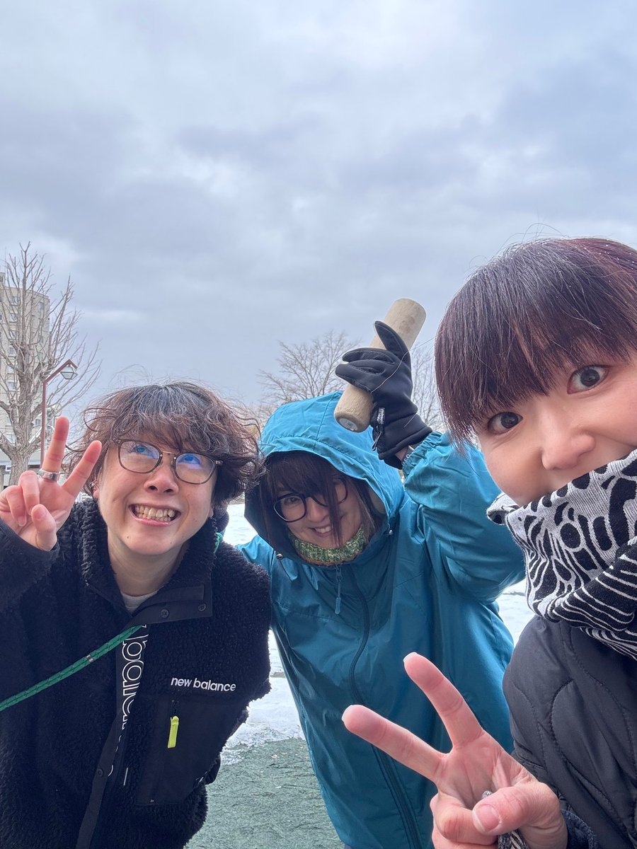 ホーム区役所での朝練終了❣️
雪の中お疲れさまでした笑

やっぱ外練はいいね👍