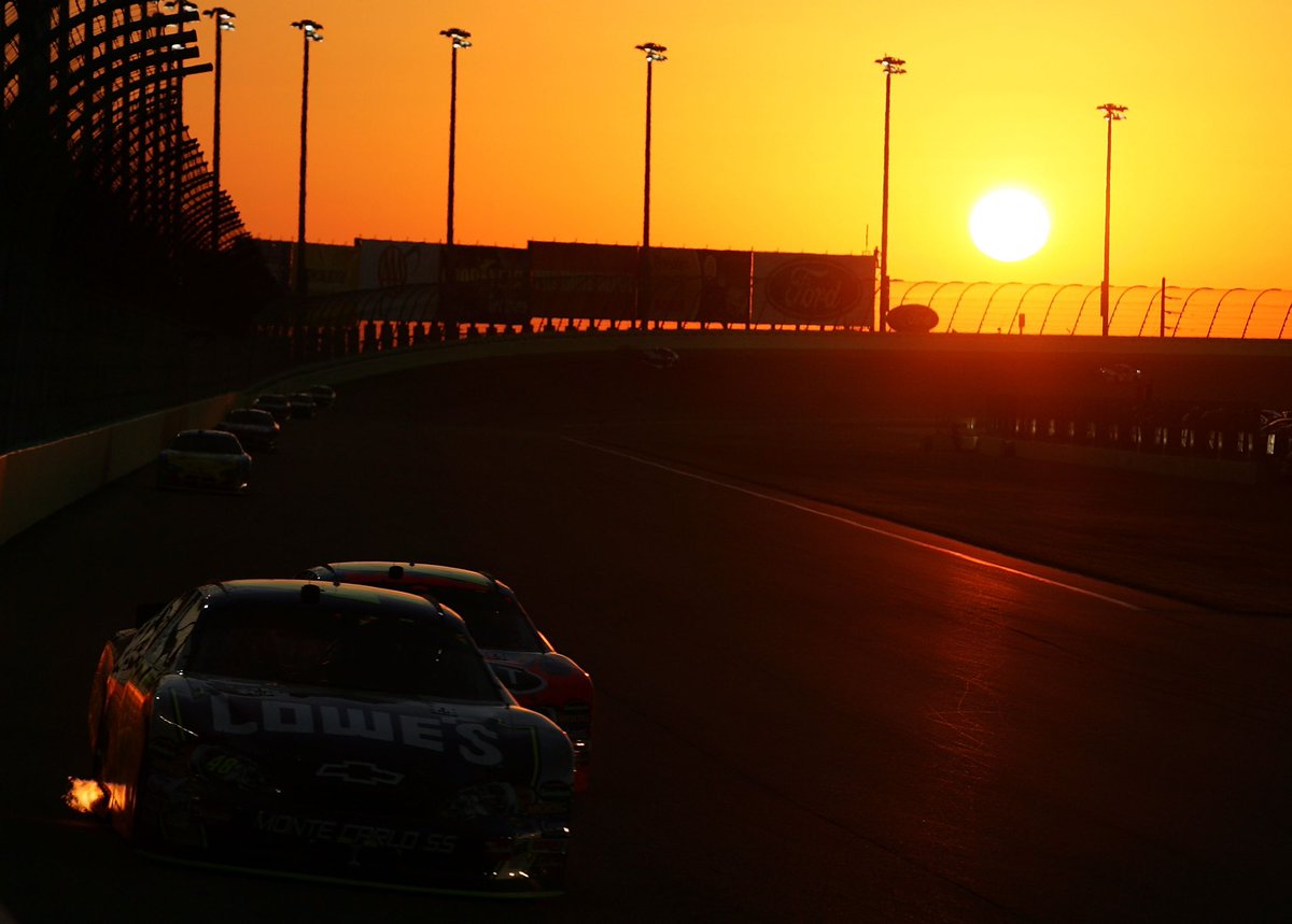 NASCARClassics's tweet image. The sun setting on another season.

@HomesteadMiami | 2007
