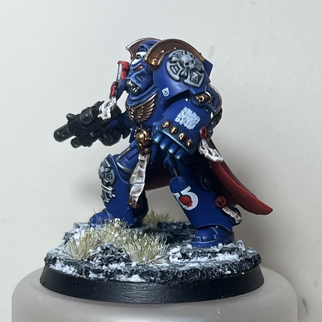 geek_table's tweet image. Finally painted up an #Ultramarines #TerminatorCaptain! Quite pleased with the end result! Now I just need to paint up his retinue! ✌️#warmongers #MarchForMacragge #WarhammerCommunity #paintingwarhammer #spacemarines #warhammer40000