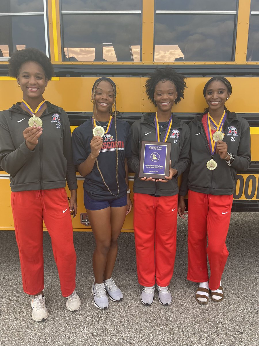We working at the 🅰️ 🔥🔥🔥🔥 44.72 🔥🔥🔥🔥 <a href="/mmaxwelll21/">Mariah Maxwell</a> <a href="/TeresaFlying/">Teresa”Flying Tj”Malone 6’1 NCAA ID# 2411466458</a> Dalis McClennon and <a href="/miasmaxwelll/">Mia Maxwell</a> set a new school record and posted a #2 National time!!! 🔥🔥🔥🔥<a href="/HumbleISD_AHS/">The Atascocita HS</a> <a href="/HumbleISD_Ath/">Humble ISD Athletics</a> <a href="/HumbleISD/">Humble ISD</a>