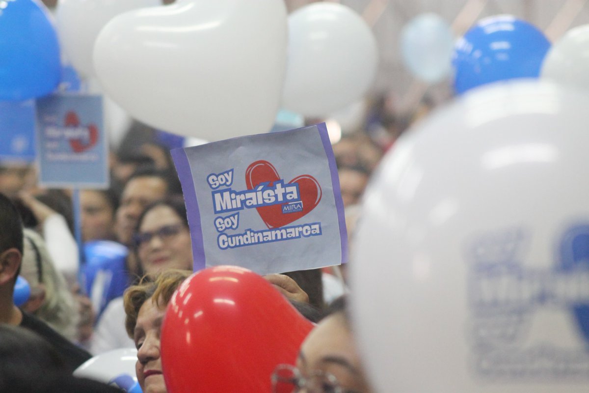 Con gran alegría los Miraístas de #Soacha, recibimos la visita de nuestro senador y presidente del <a href="/PartidoMIRA/">Partido MIRA</a>, <a href="/Virguez/">Manuel Virgüez Piraquive</a>.
Compartimos una tarde maravillosa en dónde reafirmamos nuestra identidad y convicción.
Gracias por visitarnos, siempre bienvenidos.
¡Que viva MIRA!