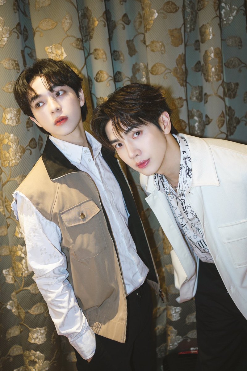 ObsessionBl's tweet photo. MaxkyBast en evento Fansign en Shanghai 

#MaxkyBas1stFansignShanghai
#แม็กกี้บาส #maxkybas
#6CODE https://t.co/7ORtmS3Cbf