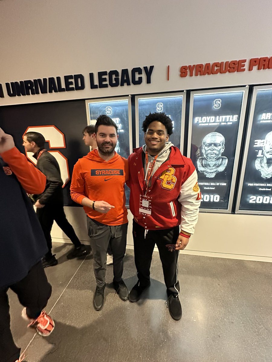 Great visit at Syracuse today, looking forward to continue building relations with the coaching staff.
<a href="/bccoachvito/">Vito Campanile</a> <a href="/CuseFootball/">Syracuse Football</a> <a href="/CoachNunz/">Nunzio Campanile</a> <a href="/FranBrownCuse/">Fran Brown</a> <a href="/BergenCathFBall/">Bergen Catholic Football</a> <a href="/coach_hadac/">Coach Isaac</a>
