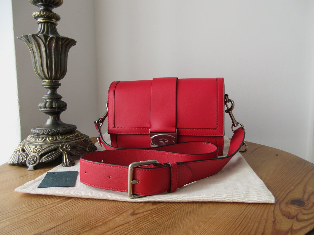 Naughtipidgin's tweet photo. Mulberry Utility Postman's Buckle Crossbody in Lancaster Red Nappa Leather> https://t.co/zEBamOuf5L https://t.co/Ve9N8Flw9A