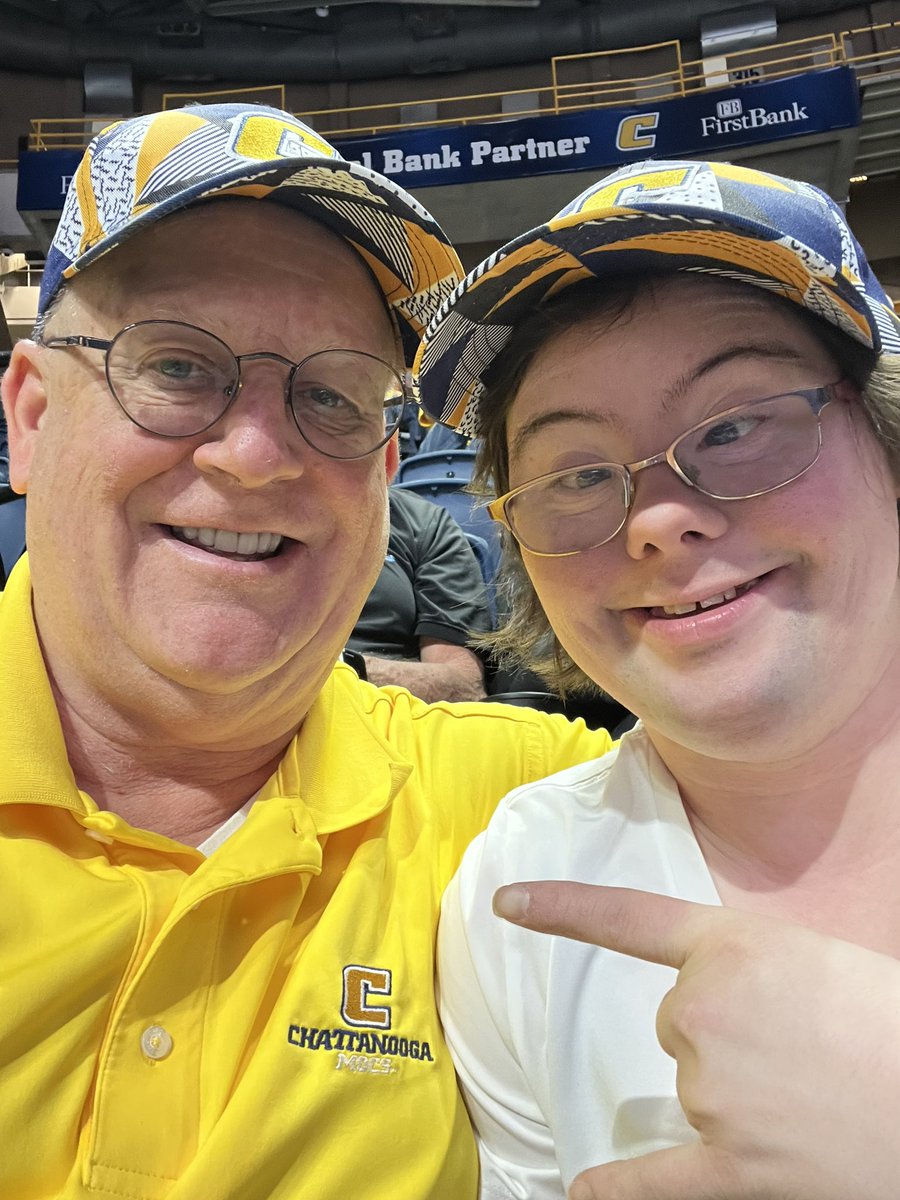 Boat1961's tweet image. Lady Mocs Basketball Time! Go Mocs!#GoMocsWBK#GoMocs