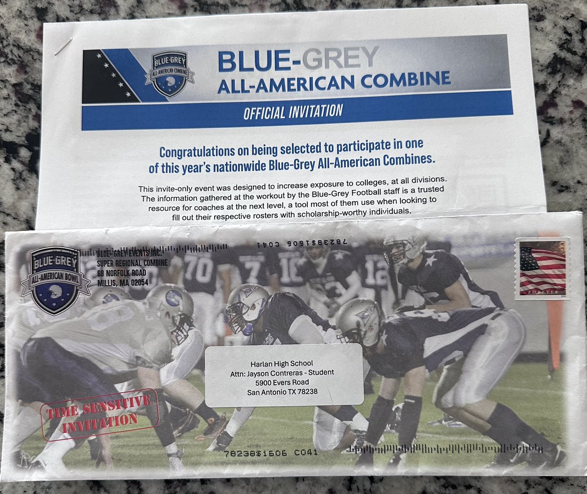 JaysoncontDL's tweet image. Thank you for this opportunity @BlueGreyFB.

@CoachMikeDarr 
@Coach_Inco 
@coachesalas 
@HarlanHawks_FB