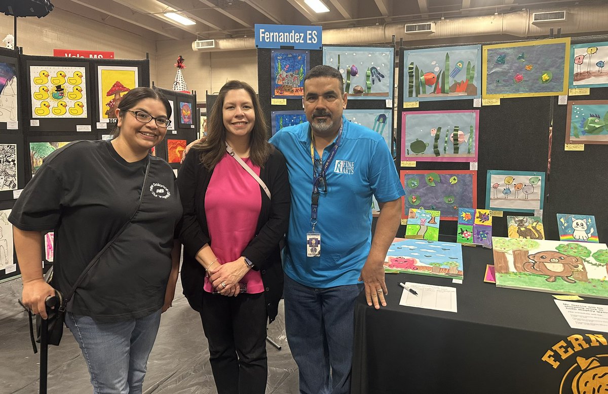 Spent the morning supporting our <a href="/NISDFernandez/">Fernandez Elementary</a> students’ artwork at the <a href="/NISD/">Northside ISD</a> 26th Annual Los Leones Arts Festival! Our <a href="/NISDFineArts/">NISD Fine Arts</a> does an amazing job showcasing our talented student artists!🐾🎨