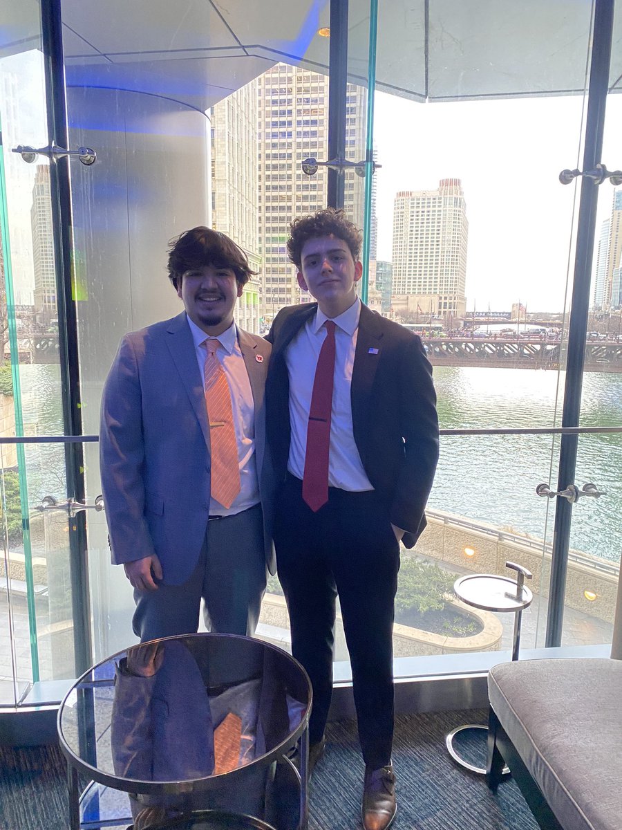 jaydenbadillo25's tweet photo. Trump tower with Jack Py and other conservatives from across the state! #KaneGOP #RepublicanParty #GOP #YRslead #youngrepublican #ILYR https://t.co/Gf4EzcqY2M