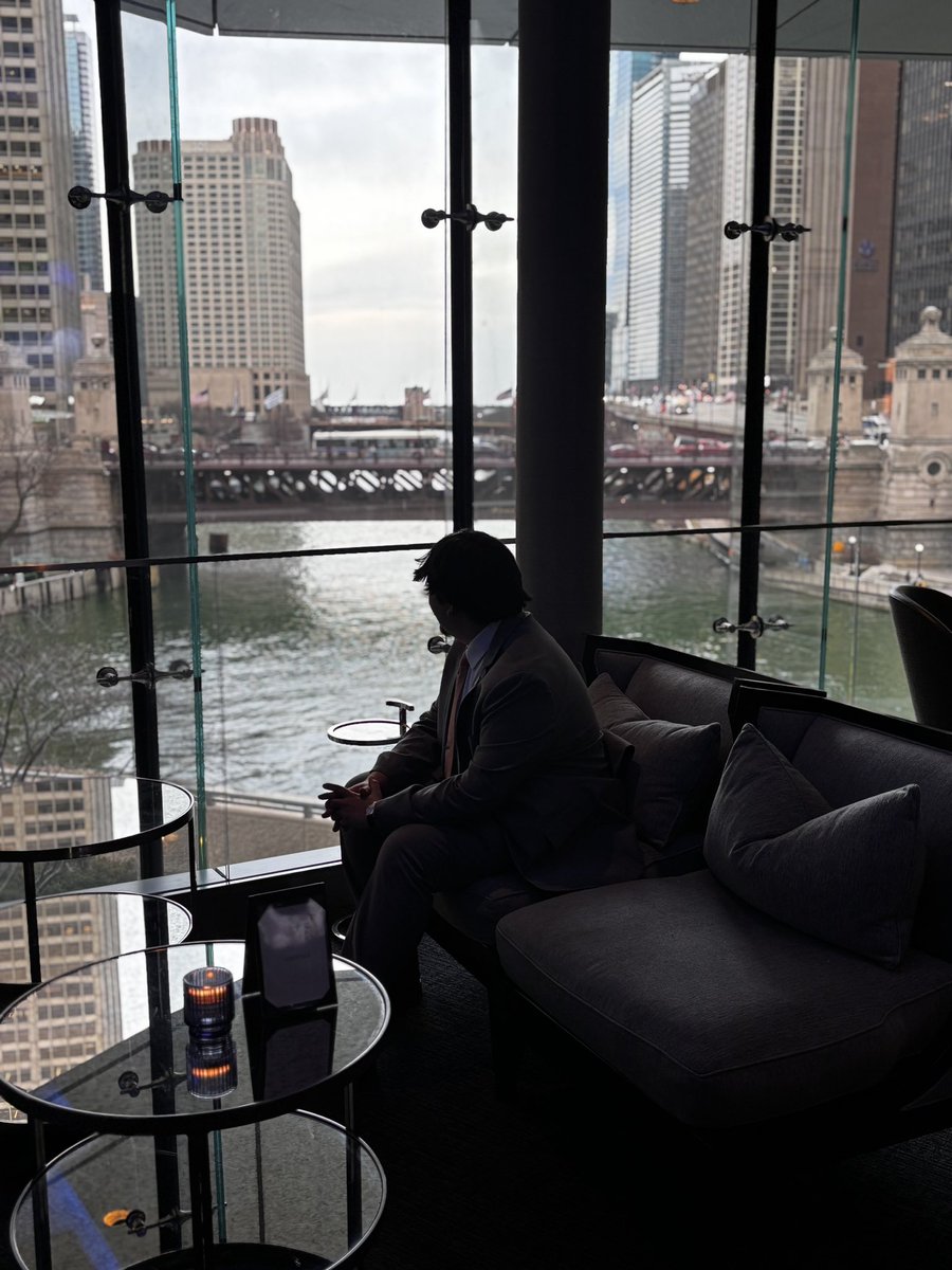 jaydenbadillo25's tweet photo. Trump tower with Jack Py and other conservatives from across the state! #KaneGOP #RepublicanParty #GOP #YRslead #youngrepublican #ILYR https://t.co/Gf4EzcqY2M