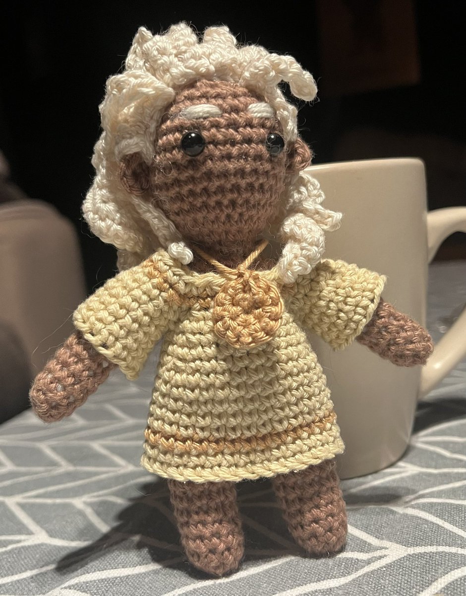 FoxTheRedCat's tweet image. Finally finished little Zeus ⚡️ I couldn’t resist after seeing the comic by @IllustratorNeal
———
…Meanwhile, my other unfinished projects are slowly turning into relics
#poseidon #zeus #epicthemusical #GreekMythology #crochet
