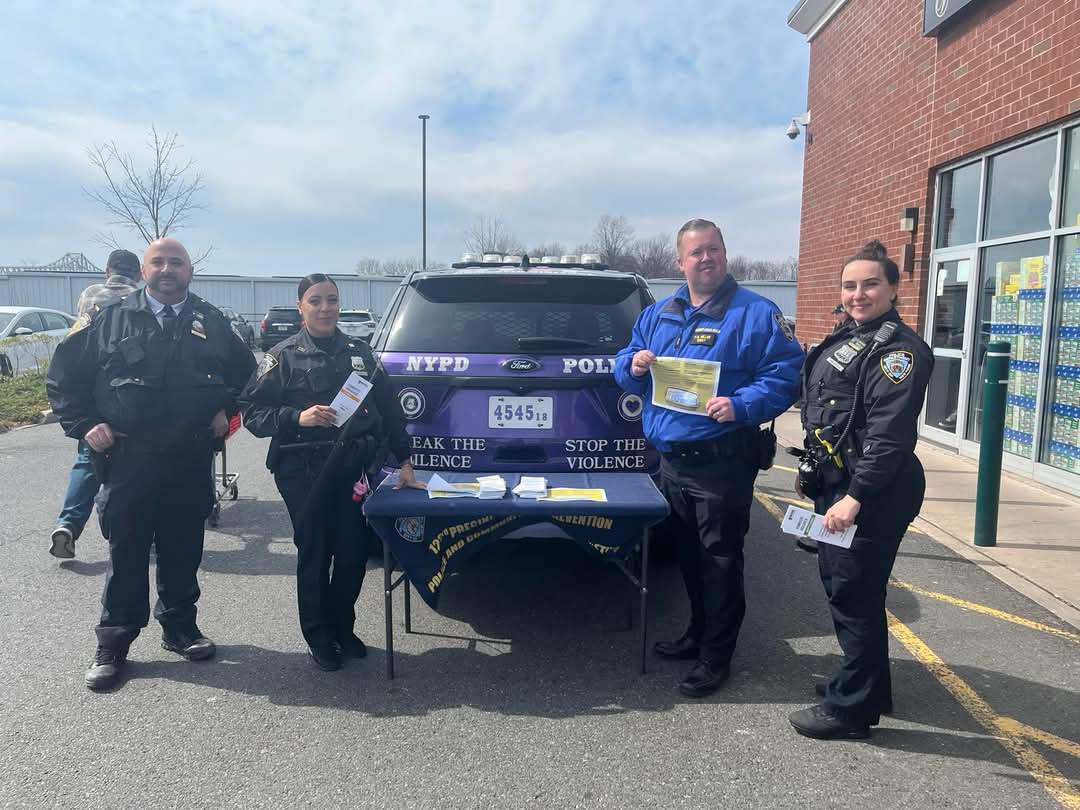 Recently, your Domestic Violence and Community Affairs Officers visited the ShopRite shopping plaza to educate patrons about domestic violence and mailbox fishing.