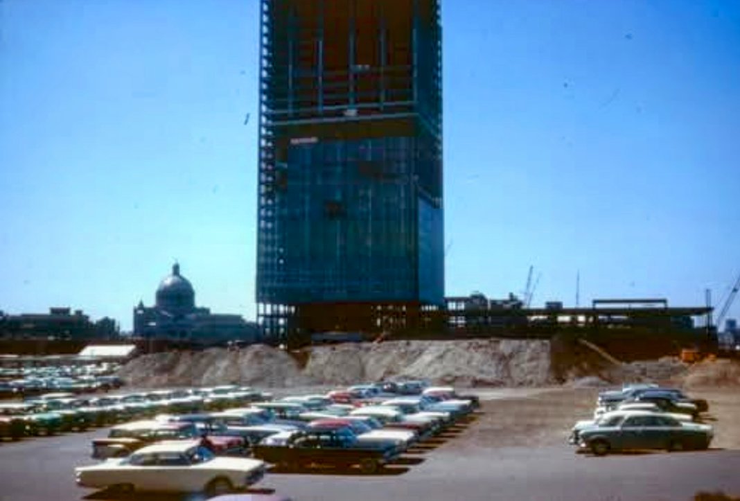 OldSchoolBoston's tweet photo. Prudential Tower Construction 1963.  (Northeastern University / Doris and Rudolf Onerg) @NortheasternLib https://t.co/51yTRBcSGk