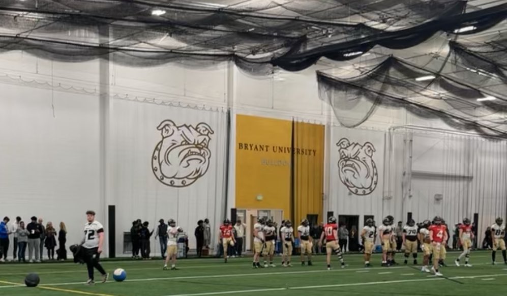 MilesBickel07's tweet photo. Had a great time attending Junior day @BryantUFootball. It was a pleasure to meet the staff and gain insight into the program. Thank you for the invitation! #JuniorDay https://t.co/IJDUII2JqH