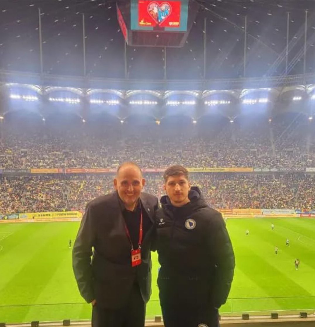AdnanB1H's tweet image. Vitaly Janelt was at Bosnia’s opening match in the World Cup Qualifiers against Romania! 🇧🇦😍