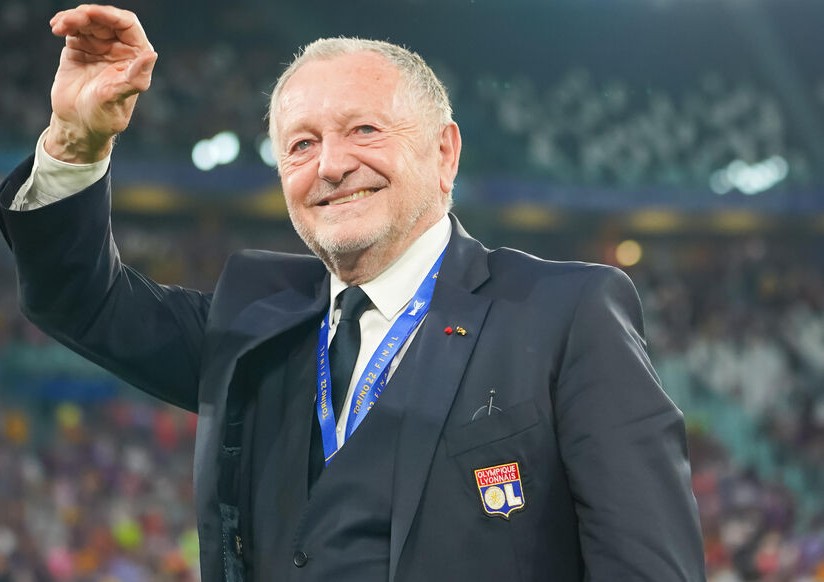 On ne vous oublie pas 🫶
Président un jour 🫡
Président toujours ❤️💙
Joyeux Anniversaire <a href="/JM_Aulas/">Jean-Michel AULAS</a> 🎉