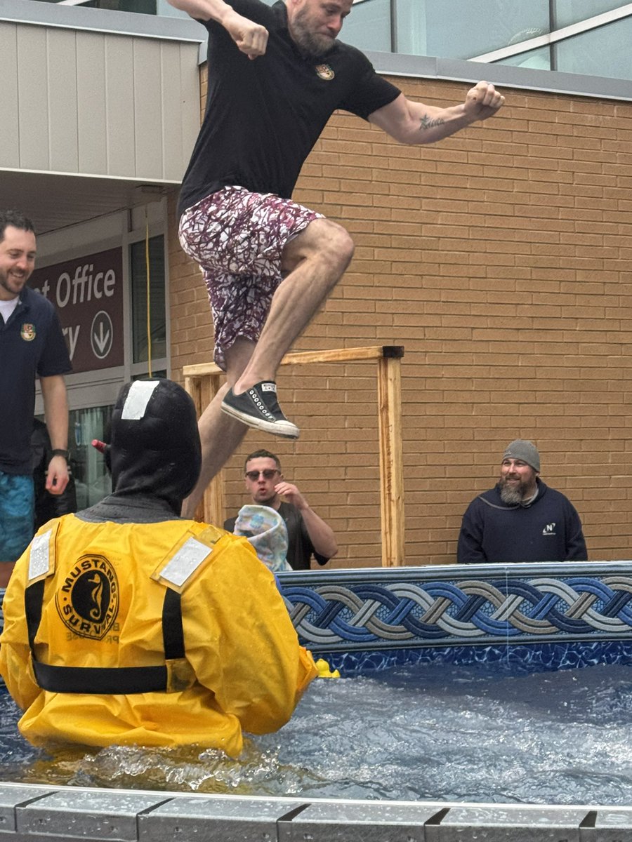 AssociationDrp's tweet image. Today with Members throughout the Service @AssociationDrp participated in the Polar Plunge 2025! Everyone including DRPA, @DRPS Command and Several Units banded together and were #FreezinForAReason. 
Great event for a great cause!🥶