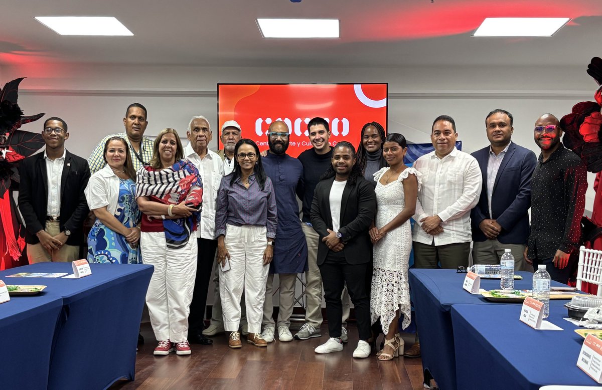 Qué alegría visitar Colón, Panamá, y compartir con juventudes que inspiran y transforman su comunidad 🇵🇦. Gracias al equipo del Centro de Arte y Cultura por su cálida recepción y el cariño que nos transmitieron 💙🇺🇳