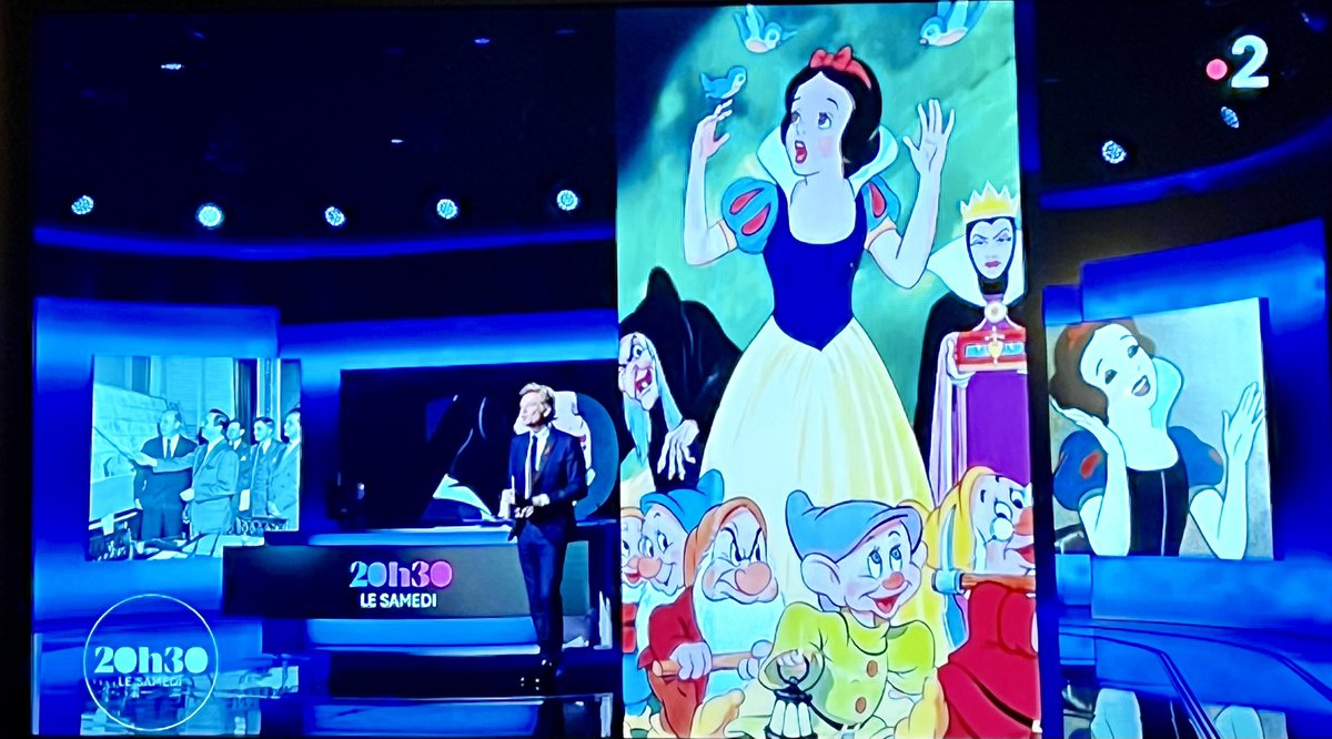 sebastiendurand's tweet photo. De quoi #BlancheNeige, princesse éternelle 👸🏻🍎, est-elle le nom ? Des frères Grimm aux deux versions de Walt #Disney, une histoire d’émancipation, dans le @20h30lesamedi de @LaurentDelahous. Avec notamment @fredsigrist, Amélie Nothomb et votre serviteur https://t.co/5klE4Sxwnw