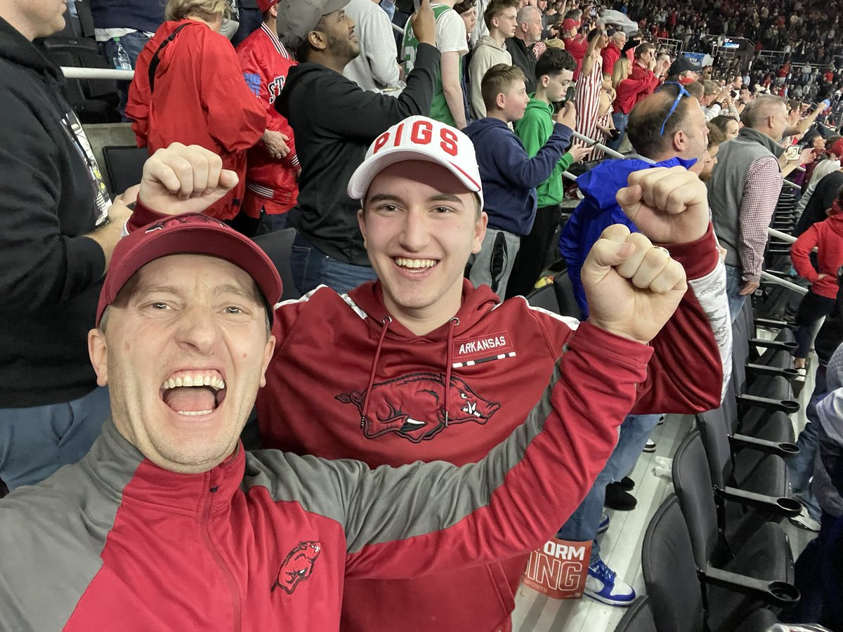 Hognatic's tweet photo. Sweet16 baby!!! #WPS https://t.co/BAlYN8bOcR