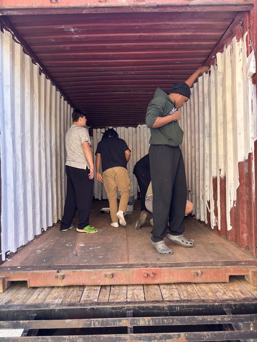 HPCA Cougar Football (@hpcafootball) on Twitter photo Cougars painting our new storage container! 
Leave something BETTER than you found it!
#BRIDGEtheGAP Cougars painting our new storage container! 
Leave something BETTER than you found it!
#BRIDGEtheGAP