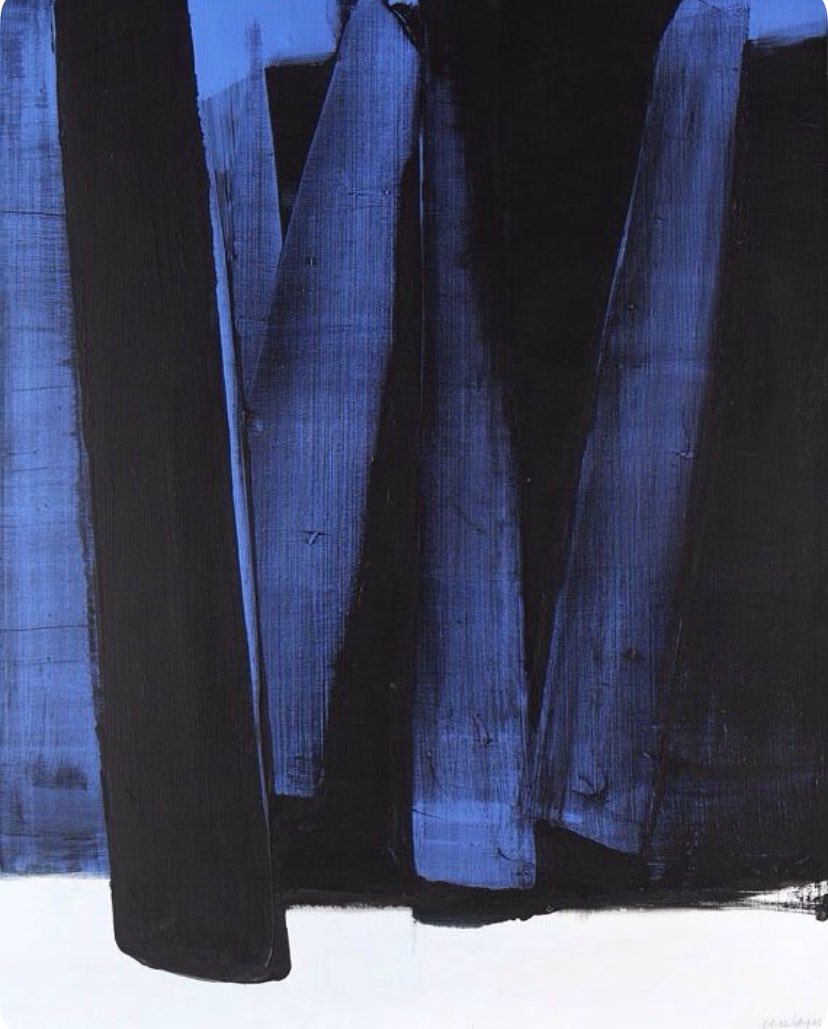 Je suis un grand amateur de Pierre Soulages - de ses outrenoirs, de ses bleus alliés au noir, de ses vitraux de l’abbatiale de Conques, de ses eaux-fortes. Il faut visiter le musée qui lui est consacré à Rodez et prendre le temps de contempler la splendeur brute de ses tableaux.