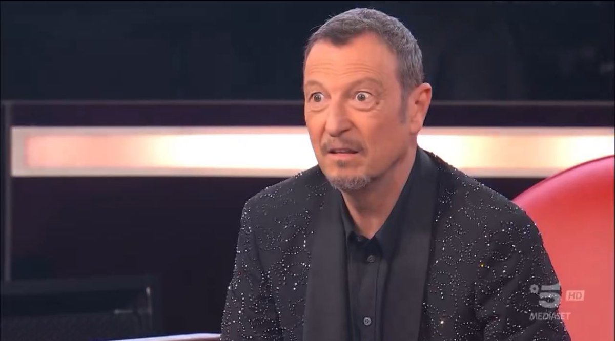 DesperateFla's tweet photo. Ogni volta che la Lettieri apre bocca
#amici24 https://t.co/1TYFGkBMCm