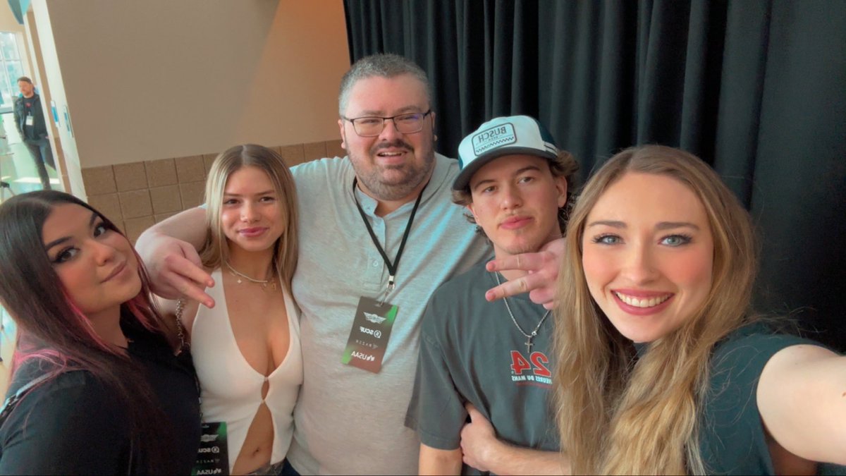 Meal team x cream team <a href="/MeghanM101/">Mami megz🦄</a> <a href="/popsm0kes/">pop</a> <a href="/JayLeeto/">Jay</a> <a href="/FattyMcFatFuh/">michael</a>