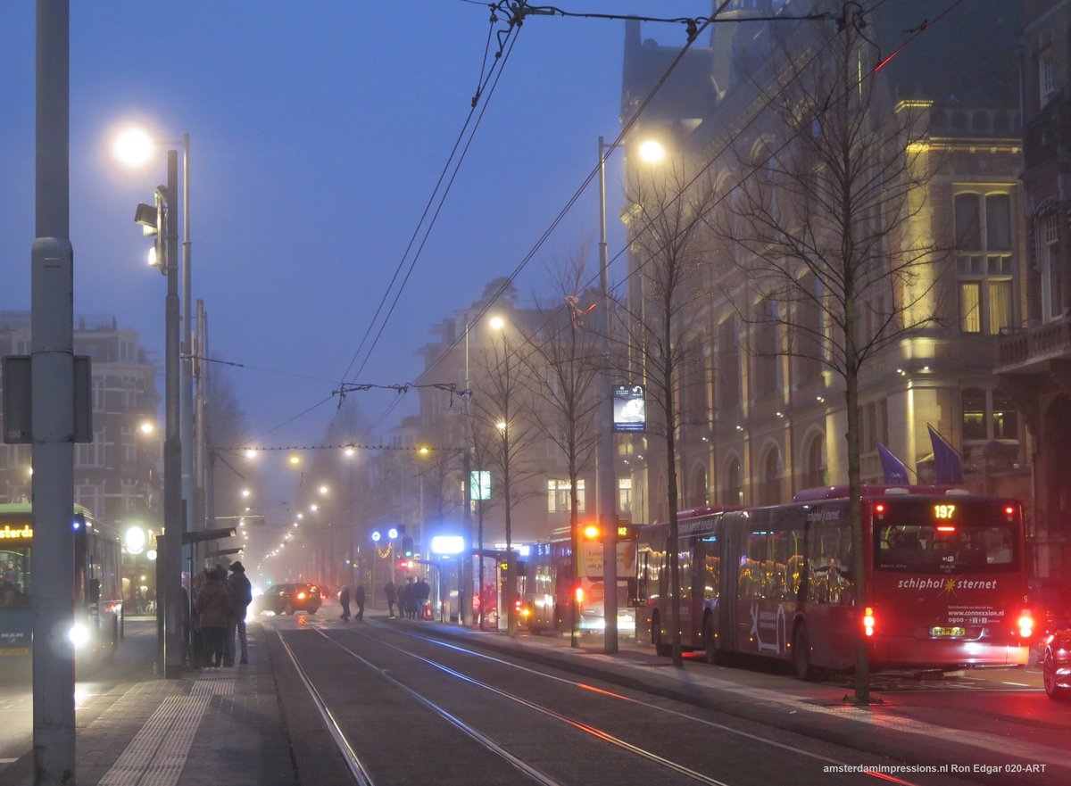 Photo / Paulus Potterstraat - Amsterdam 
Website : amsterdamimpressions.nl
RON EDGAR PHOTO     
X : <a href="/020_Impressions/">Amsterdam Impressions</a> 
#streetphotography #urbanphotography

#Amsterdam