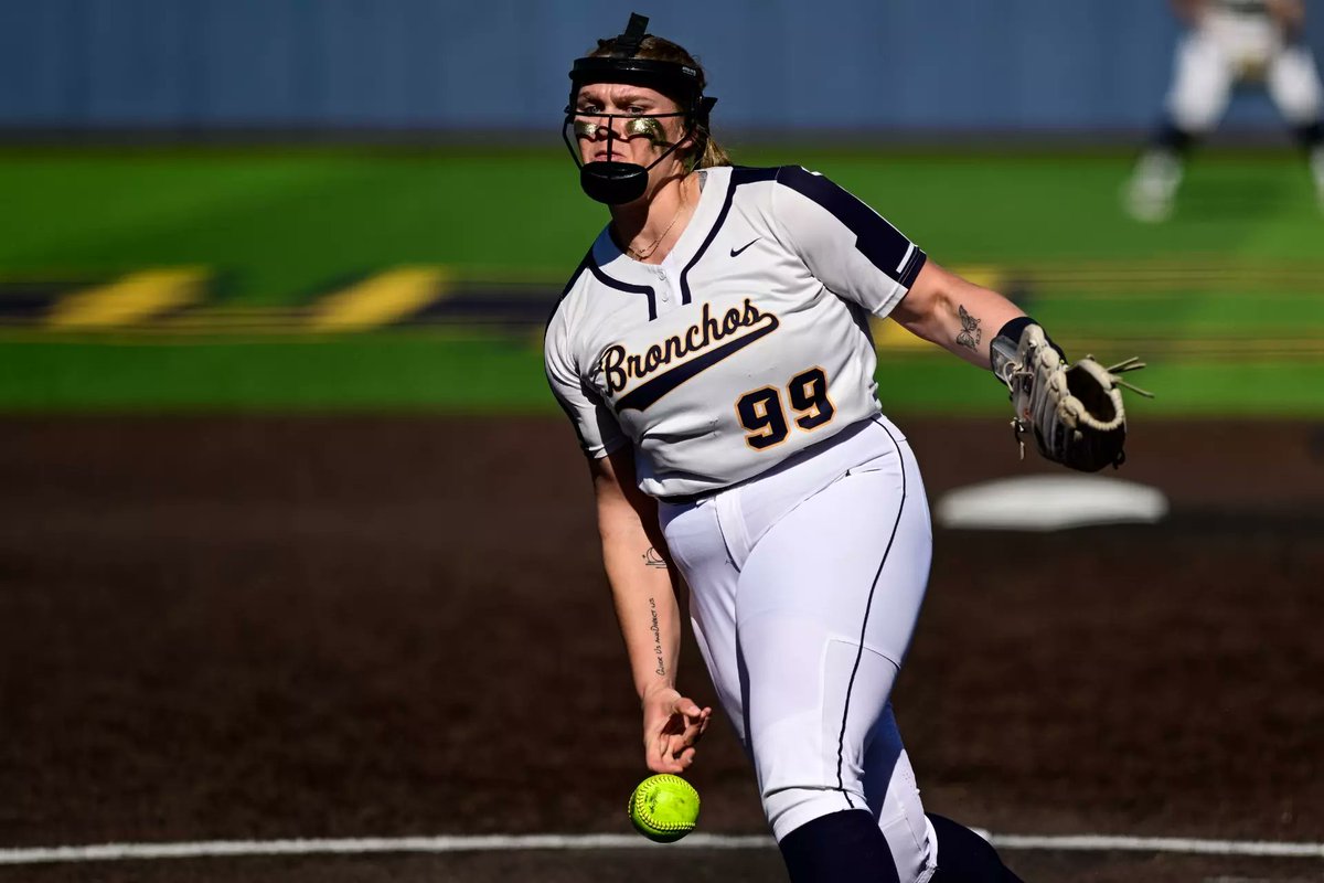 It was a perfect day for <a href="/UCOSoftball/">UCOSoftball</a>! Terin Ritz tossed a perfect game in an 8-0 second-game as the Bronchos swept an MIAA doubleheader from Northeastern State. bronchosports.com/news/2025/3/22…