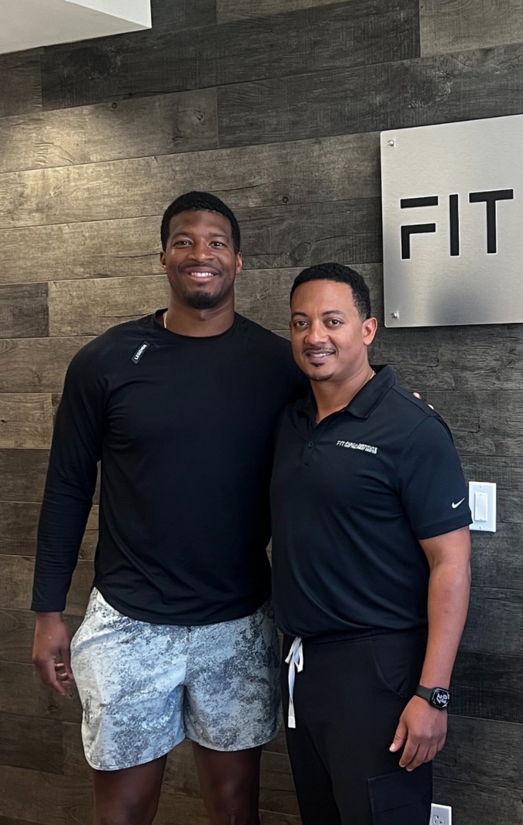 𝐅𝐫𝐨𝐦 𝐫𝐞𝐜𝐨𝐯𝐞𝐫𝐲 𝐫𝐨𝐨𝐦 𝐭𝐨 𝐭𝐡𝐞 𝐁𝐢𝐠 𝐀𝐩𝐩𝐥𝐞! 🍎

Jameis Winston (<a href="/Jaboowins/">Jameis Winston</a>) put in major work at The Fascia Institute—𝐇𝐲𝐝𝐫𝐨𝐟𝐚𝐬𝐜𝐢𝐚𝐥 𝐑𝐞𝐥𝐞𝐚𝐬𝐞™, 𝐅𝐚𝐬𝐜𝐢𝐚𝐥 𝐌𝐚𝐩𝐩𝐢𝐧𝐠™, 𝐏𝐫𝐨𝐥𝐨𝐭𝐡𝐞𝐫𝐚𝐩𝐲—all to stay game-ready. Now he’s headed