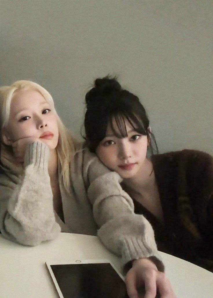 wqwqwq12_'s tweet image. winrina a few tweets // winza-keira universe

; 5 hal yang Keira suka (tapi Winza sering melewatkannya)