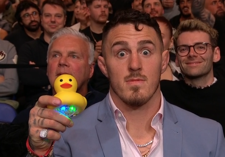 jedigoodman's tweet photo. Tom Aspinall in the house.
#UFCLondon https://t.co/0QfTyB2ewZ