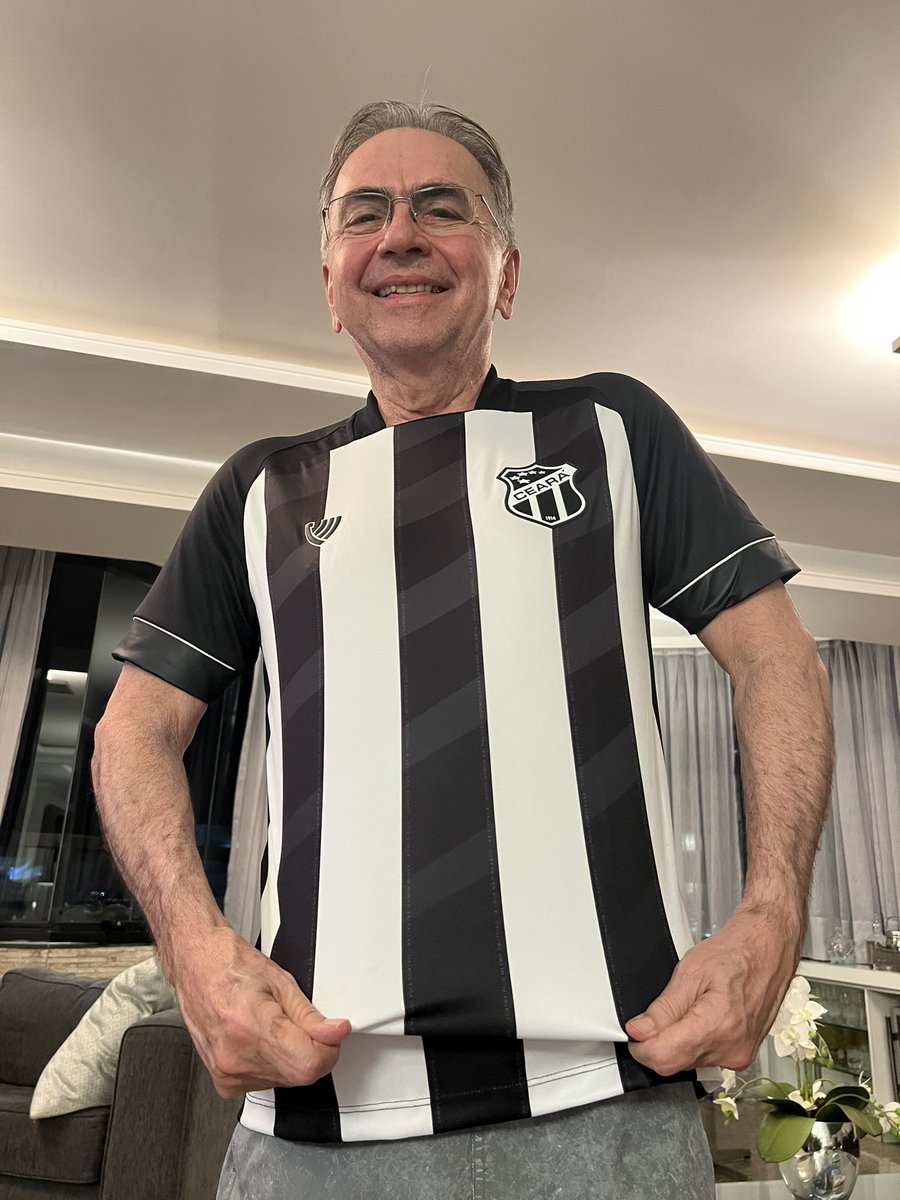 Uma camisa novinha pra comemorar o 47º campeonato cearense. VOZÃO é bicampeão, avante torcida alvinegra.