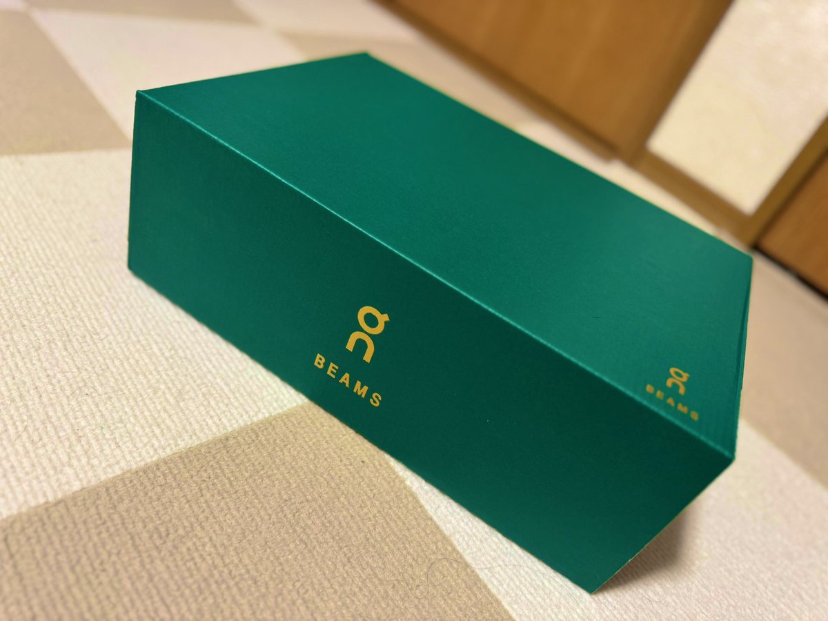 COCO_AWM's tweet photo. ON(Roger Pro)とBEAMSのコラボシューズ届いたァァァ!🥰🥰
これめちゃかっこいい!🤭🫶✨️
今度テニスの時履いてこっと!
#ON
#RogerPro
#BEAMS
#RF https://t.co/t740gTcna1