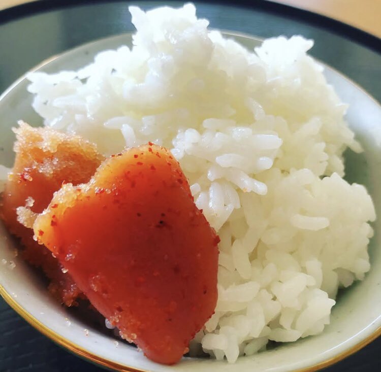 tetsuyakko1's tweet photo. 朝ごはん、辛子明太子。
#朝ごはん #炊きたてご飯 #辛子明太子 #やまや
#breakfast #japanesebreakfast #rice #spicycodroe #yamaya https://t.co/17IHejc8on