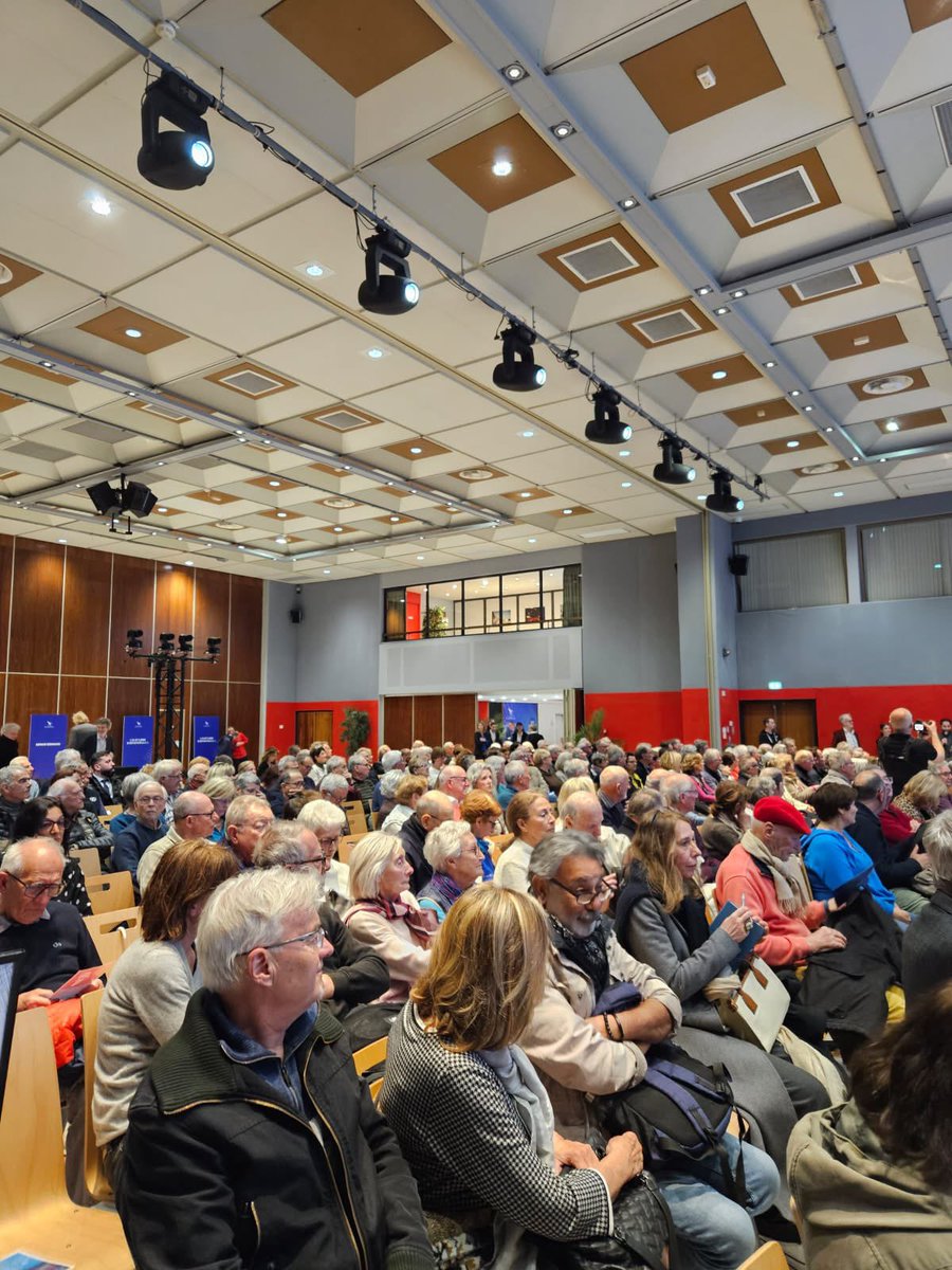 Comité de soutien international à Boualem Sansal (@csoutienbs) on Twitter photo Merci 🙏🏿 <a href="/VilleStRaphael/">Ville de Saint-Raphaël</a>
Rendez-vous le 25 Mars pour le grand rassemblement… Pour #BoualemSansal
<a href="/XMDriencourt/">Xavier Driencourt</a> <a href="/GhilasAinouche/">Ghilas Ainouche</a> <a href="/Benedetti65/">Benedetti arnaud</a> <a href="/noellelenoir/">noelle lenoir</a> Merci 🙏🏿 <a href="/VilleStRaphael/">Ville de Saint-Raphaël</a>
Rendez-vous le 25 Mars pour le grand rassemblement… Pour #BoualemSansal
<a href="/XMDriencourt/">Xavier Driencourt</a> <a href="/GhilasAinouche/">Ghilas Ainouche</a> <a href="/Benedetti65/">Benedetti arnaud</a> <a href="/noellelenoir/">noelle lenoir</a>