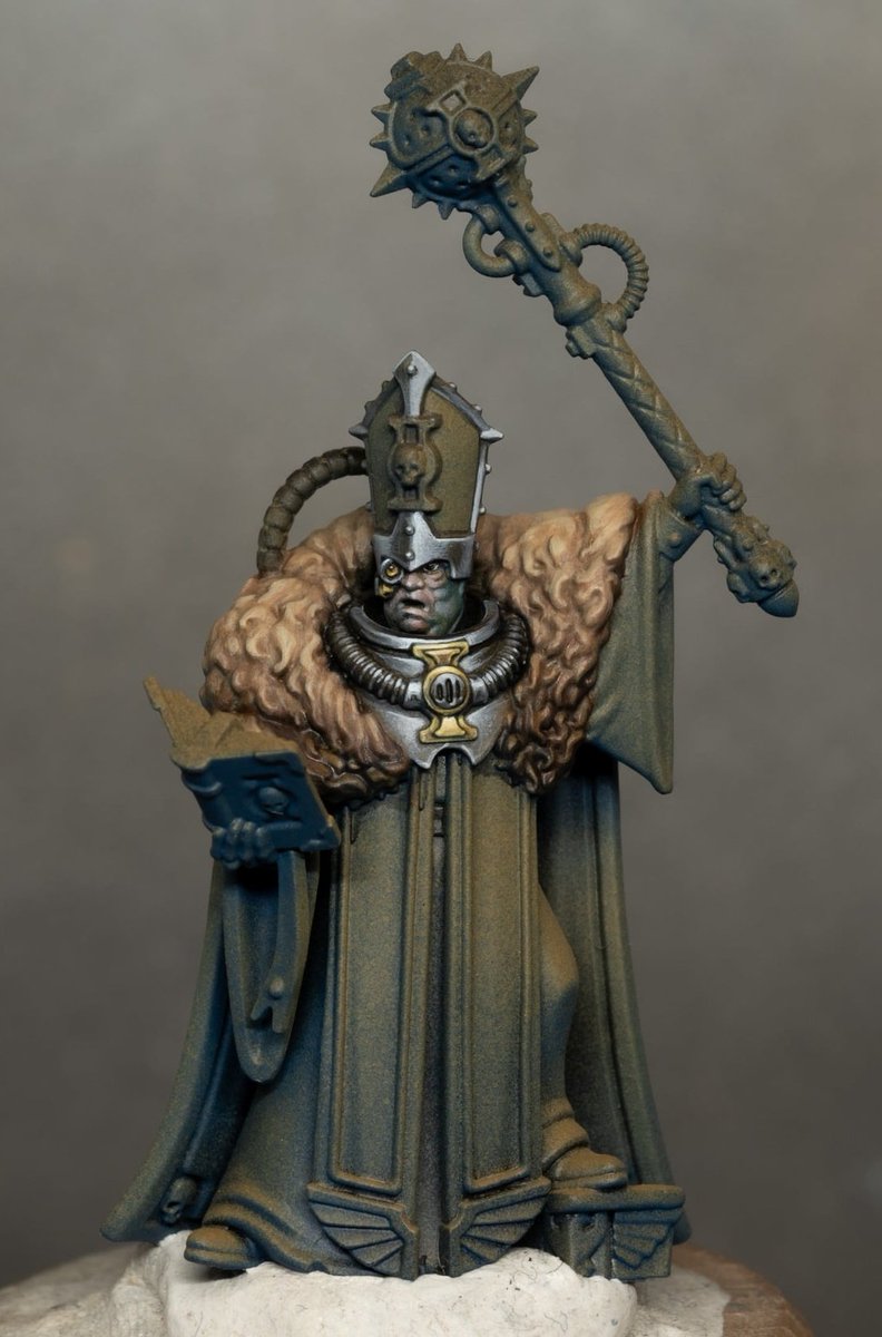 Games Workshop sent me the new Kill Team: Blood and Zeal box as a review copy. I've made a start on the Confessor model, although I might use him in Necromunda 😅.  #adwip #killteam #PaintingWarhammer #warhammercommunity